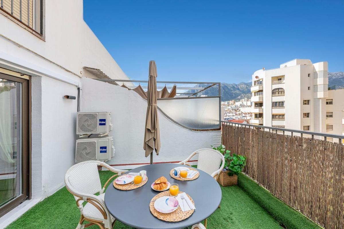 Modern 1 Bedroom Apartment, Steps From The Sea & Downtown * Marbella