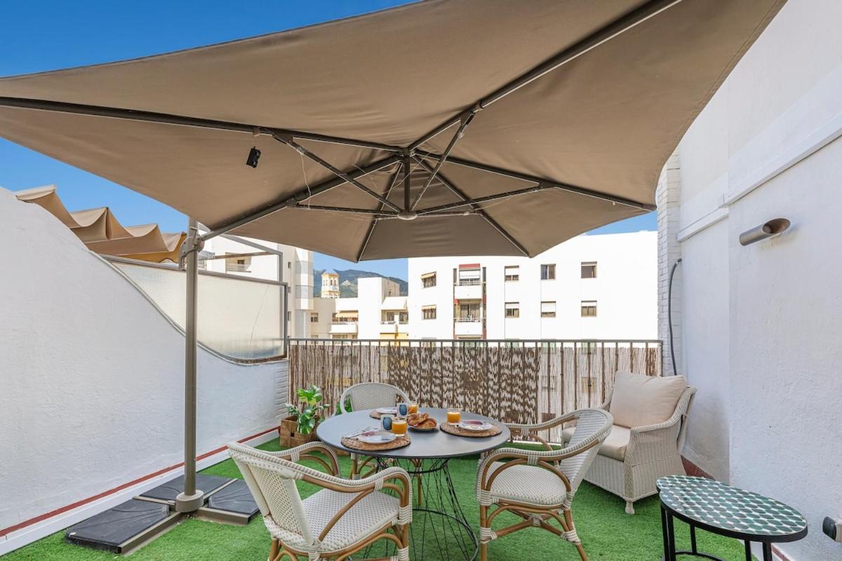 Modern 1 Bedroom Apartment, Steps From The Sea & Downtown Apartament